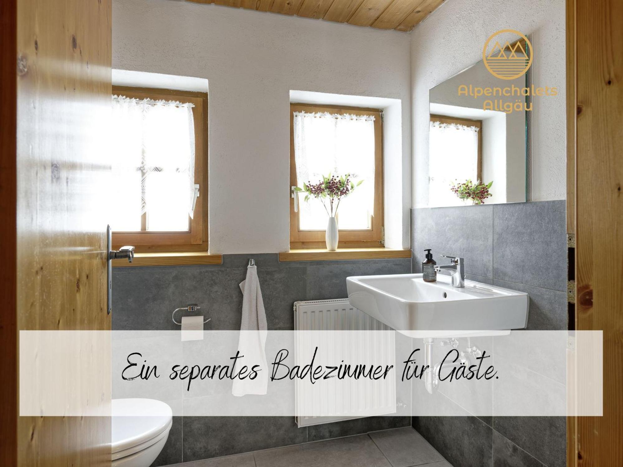 Gemuetliches Ferienhaus Mit Garten Kamin, Eine Separate Ferienwohnung, Neu Renoviert, Ideal Fuer Familien Und Gruppen Immenstadt im Allgäu Exteriör bild