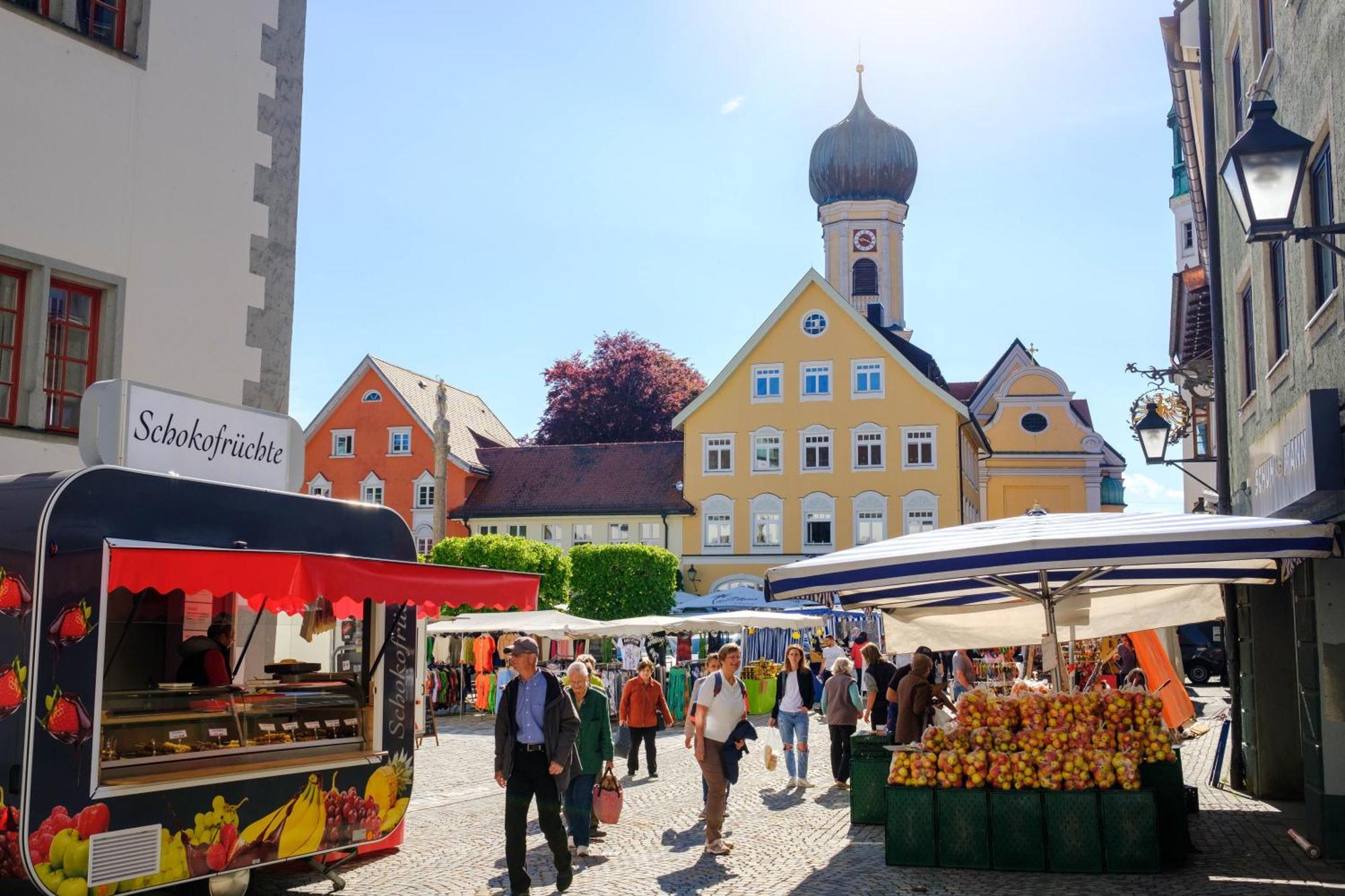 Gemuetliches Ferienhaus Mit Garten Kamin, Eine Separate Ferienwohnung, Neu Renoviert, Ideal Fuer Familien Und Gruppen Immenstadt im Allgäu Exteriör bild